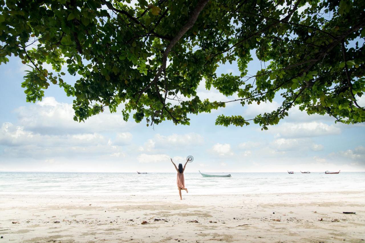 Pawapi Beach Resort Koh Mook Eksteriør billede